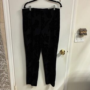 NWT Chico's Black Floral Pants in Sz L